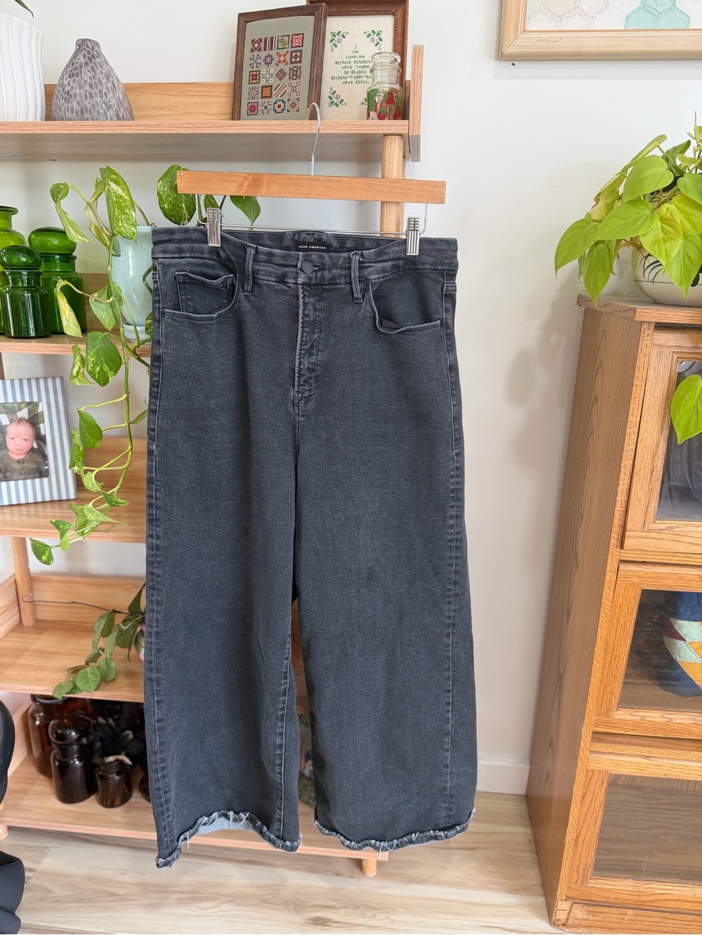 Good American Black Denim Wide Leg Jeans Size 15 (34)